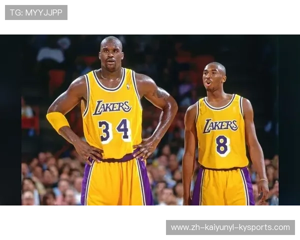 1998-1999赛季火箭队阵容名单与赛季表现解析 1998-1999赛季火箭队阵容名单与赛季表现解析